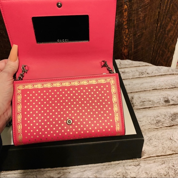 🔥SOLD Gucci Wallet on chain🔥 - Picture 4 of 9